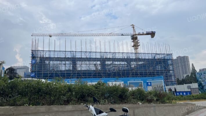 祥源庐源上城外景图