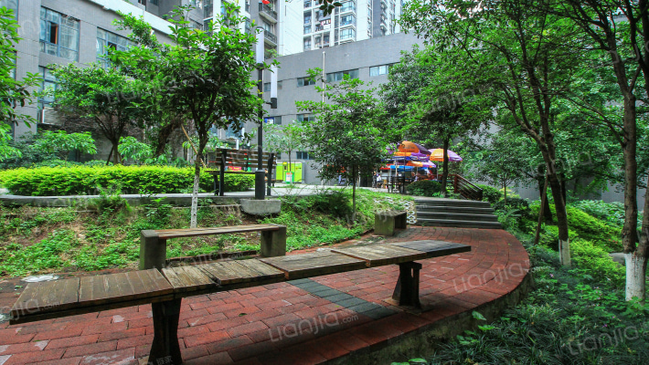 万达广场铂邸外景图