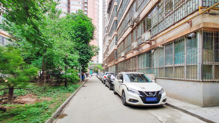 光明鑫苑小区外景图