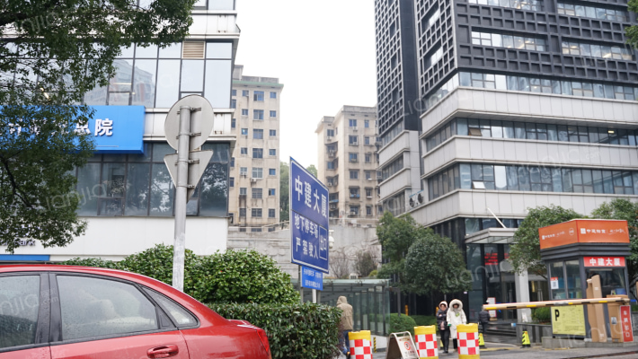 湖南女子学院教工宿舍外景图