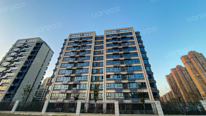 旭辉中梁时代江来外景图