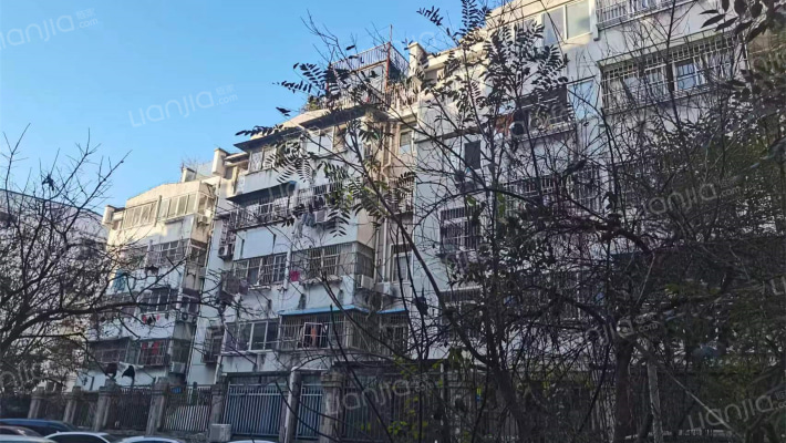 木材公司宿舍外景图