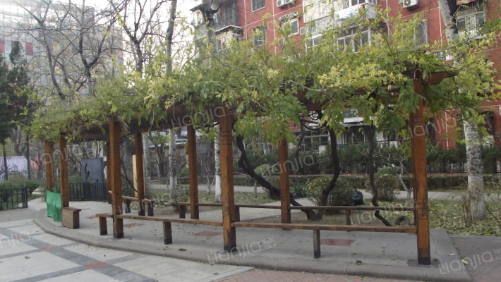 芳园南里外景图