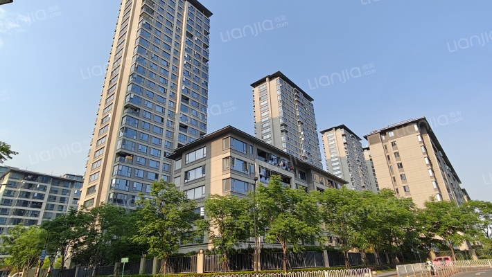 新越锦粼府外景图