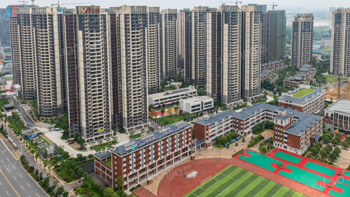 万润·滨江天著外景图