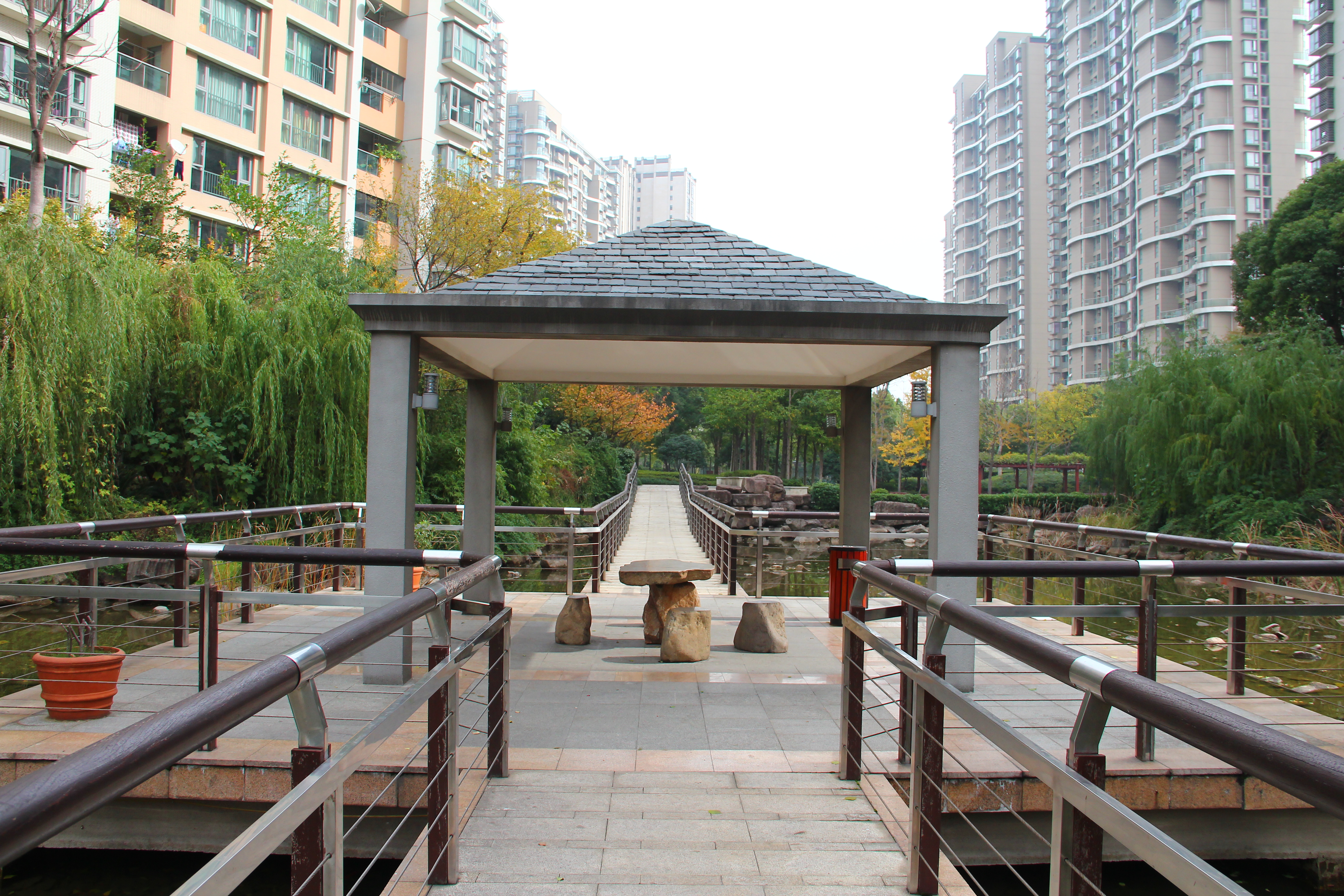逸天广场小区实景 29