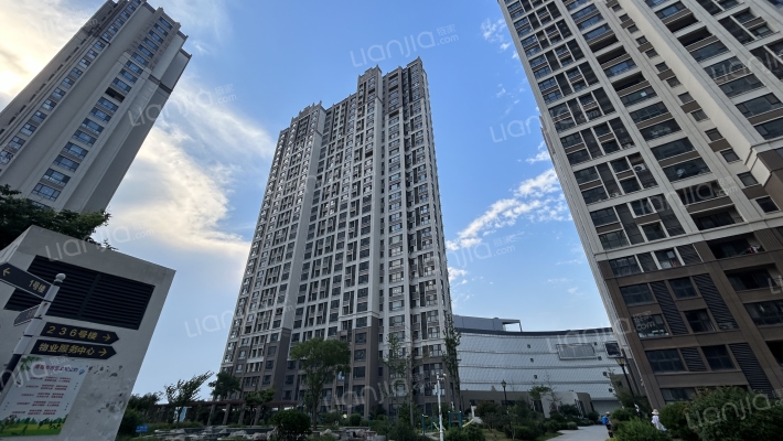 锦绣华隆君汇外景图