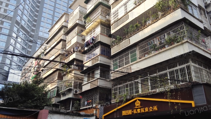 省社科院宿舍外景图