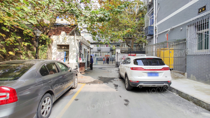 建国三巷8号外景图