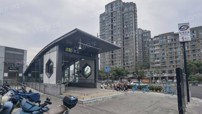 银丽高尔夫外景图