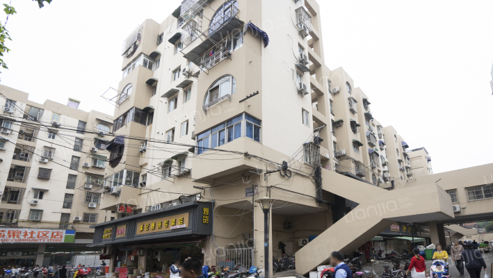 东白菜园外景图