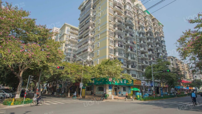 金成大厦外景图