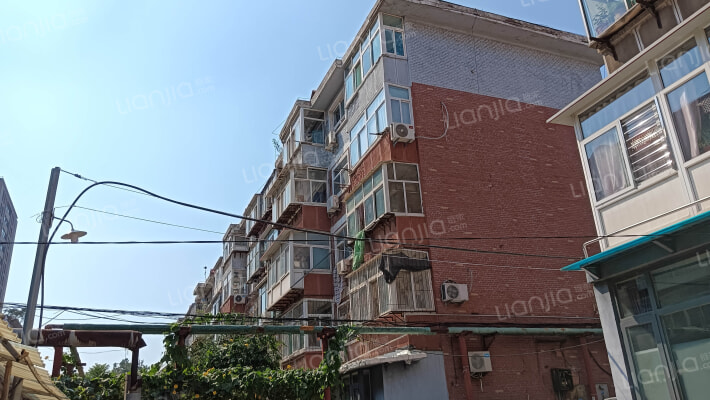 友谊南大街107号外景图