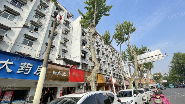 民主路401号外景图