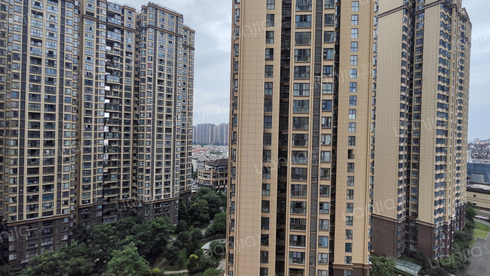 金都华府外景图