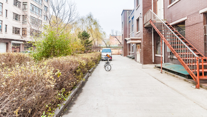 西城家园外景图