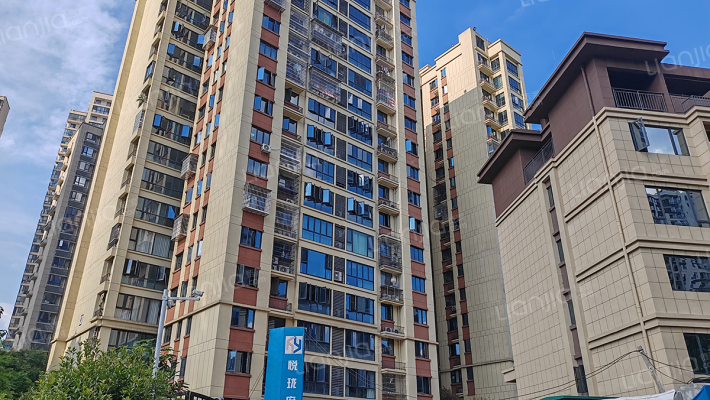 新长海玖龙台外景图