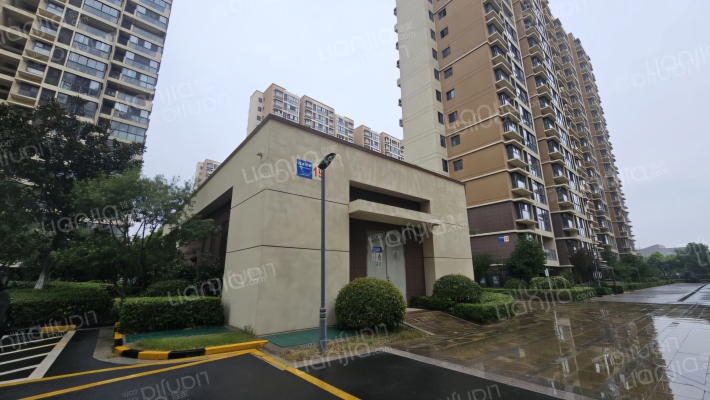 西渚花苑北区外景图