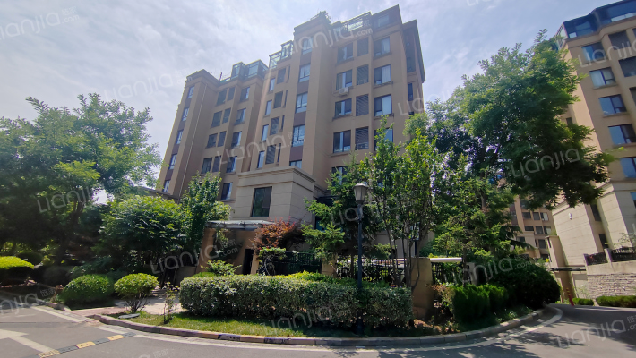 世茂原山郡外景图