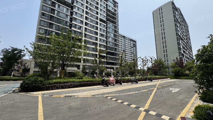 蓝光中央铭邸外景图