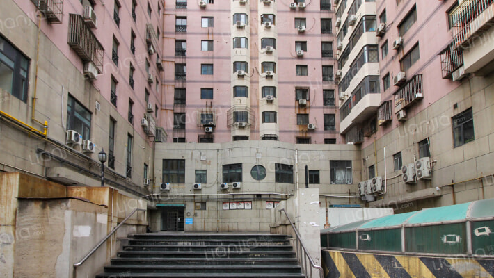 锦中大厦外景图