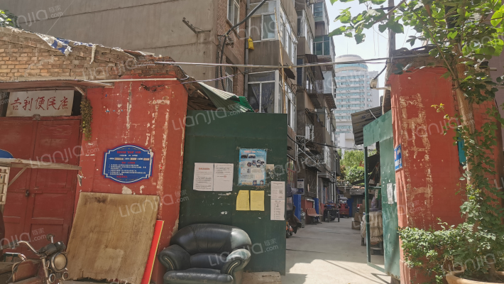 西张家村40号院外景图