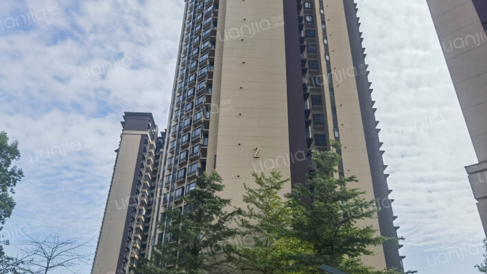 保利格外松湖外景图