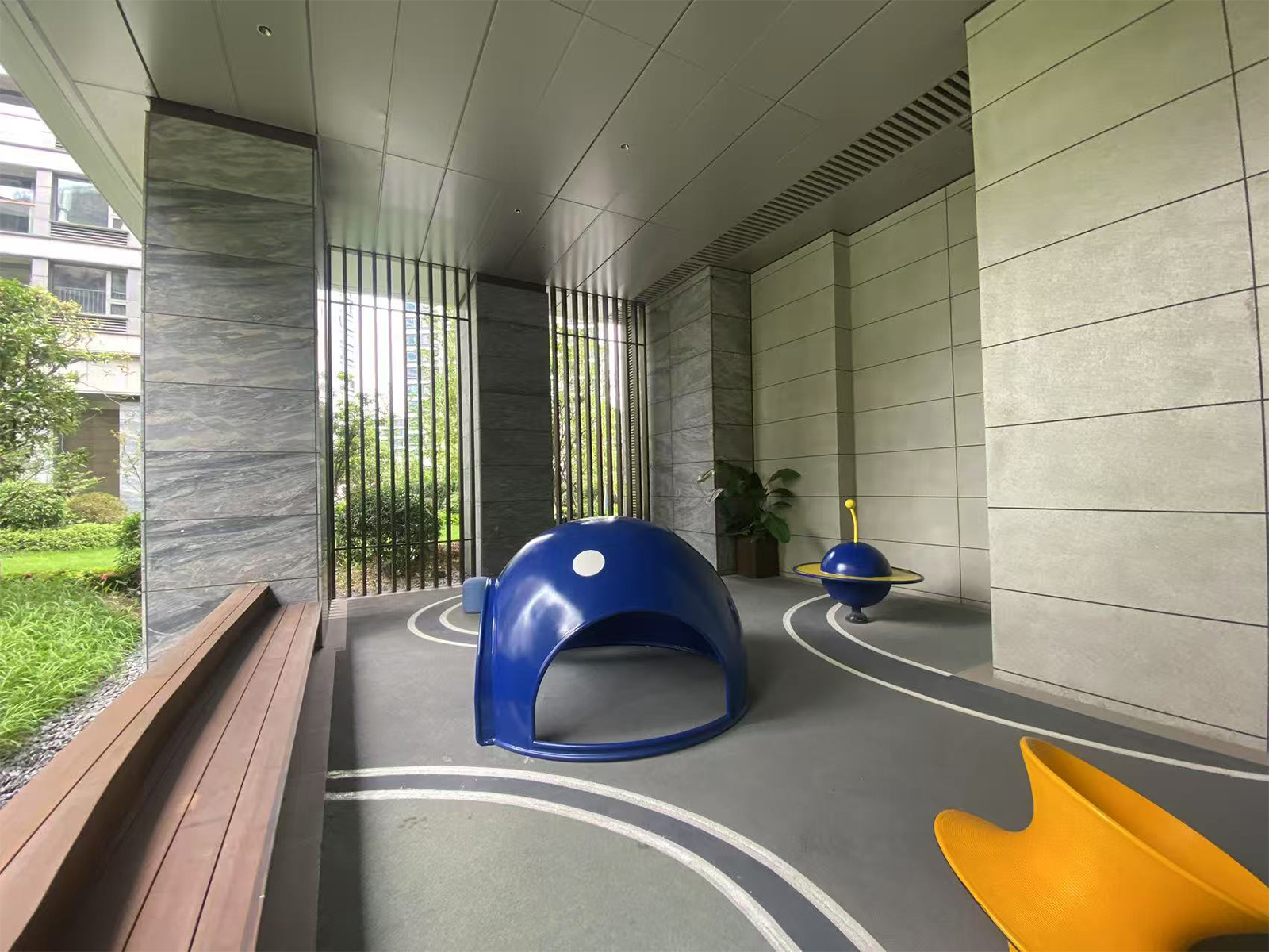 River Opus compound photo 8