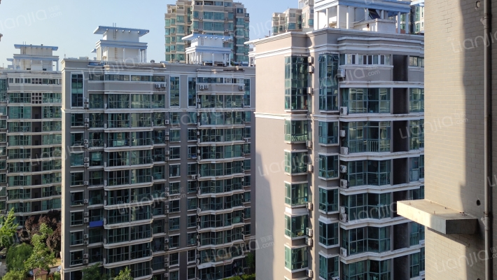 鲁能康桥外景图