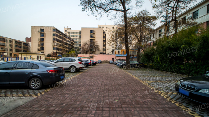 红旗路34号外景图