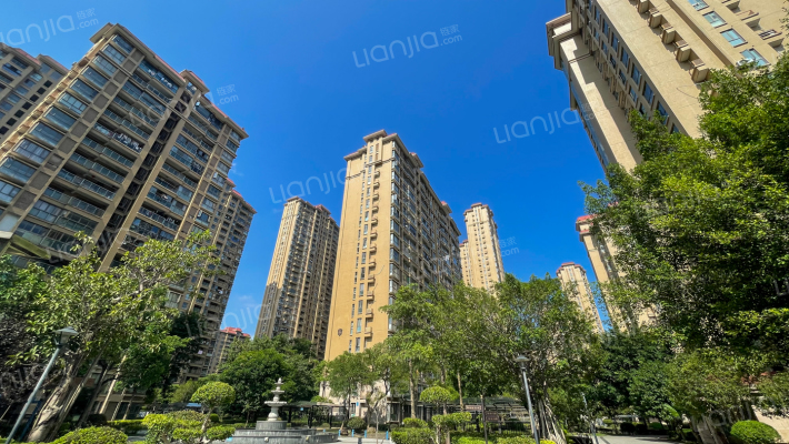 贵安新天地贵荣苑外景图