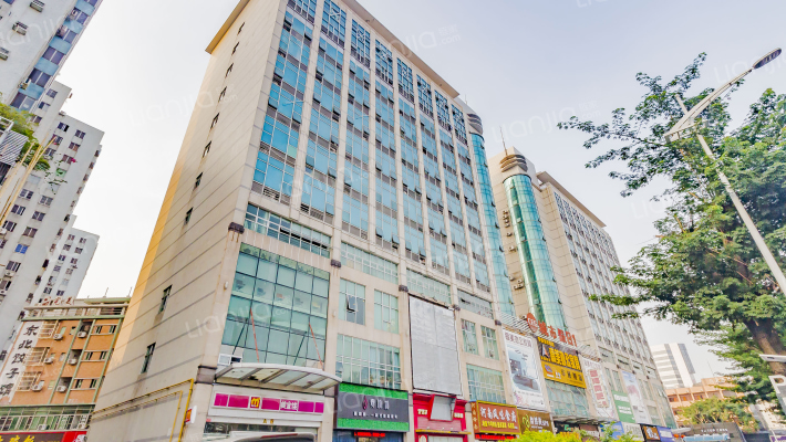 城市假日一期外景图