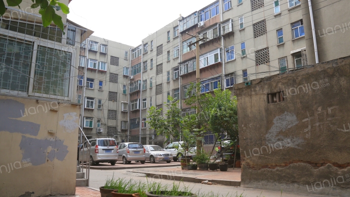 泺河小区外景图