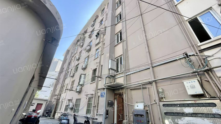 前泥旺庄外景图