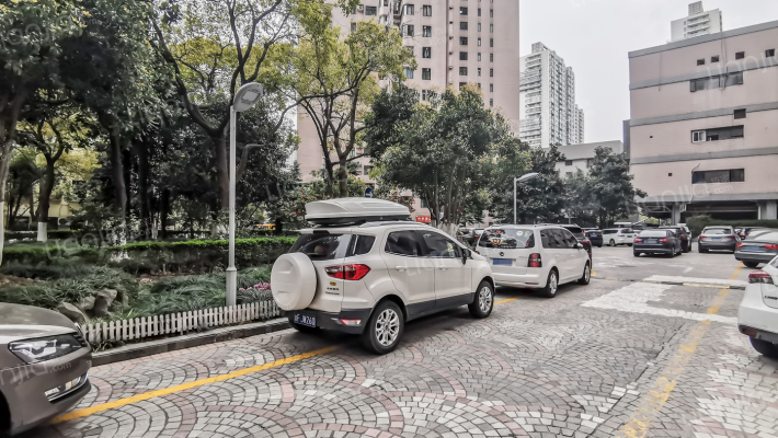 海华花园外景图