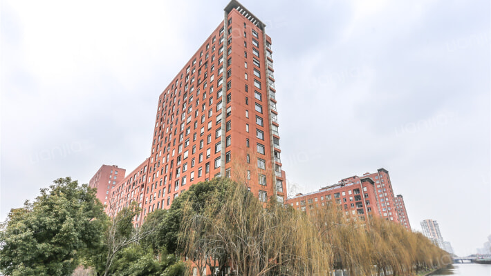 朗诗国际街区外景图