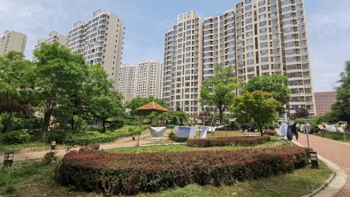 中铁诺德滨海花园C区外景图