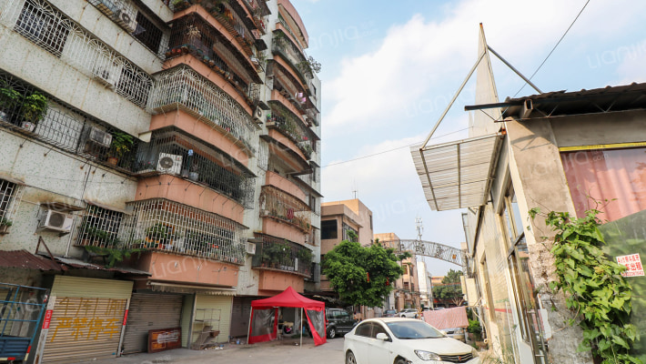 坑口路西华大街外景图