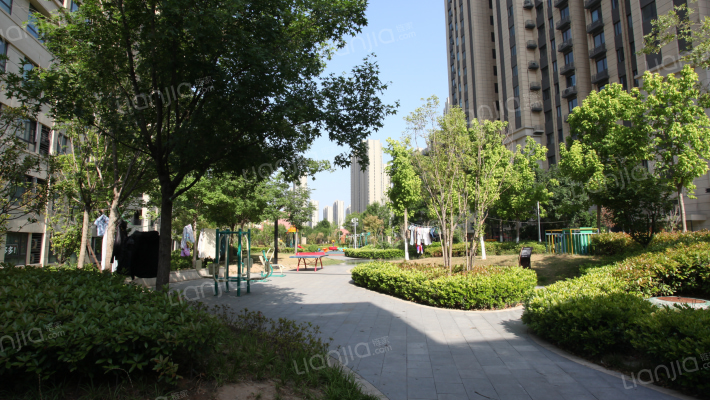 汇泉城7号院外景图