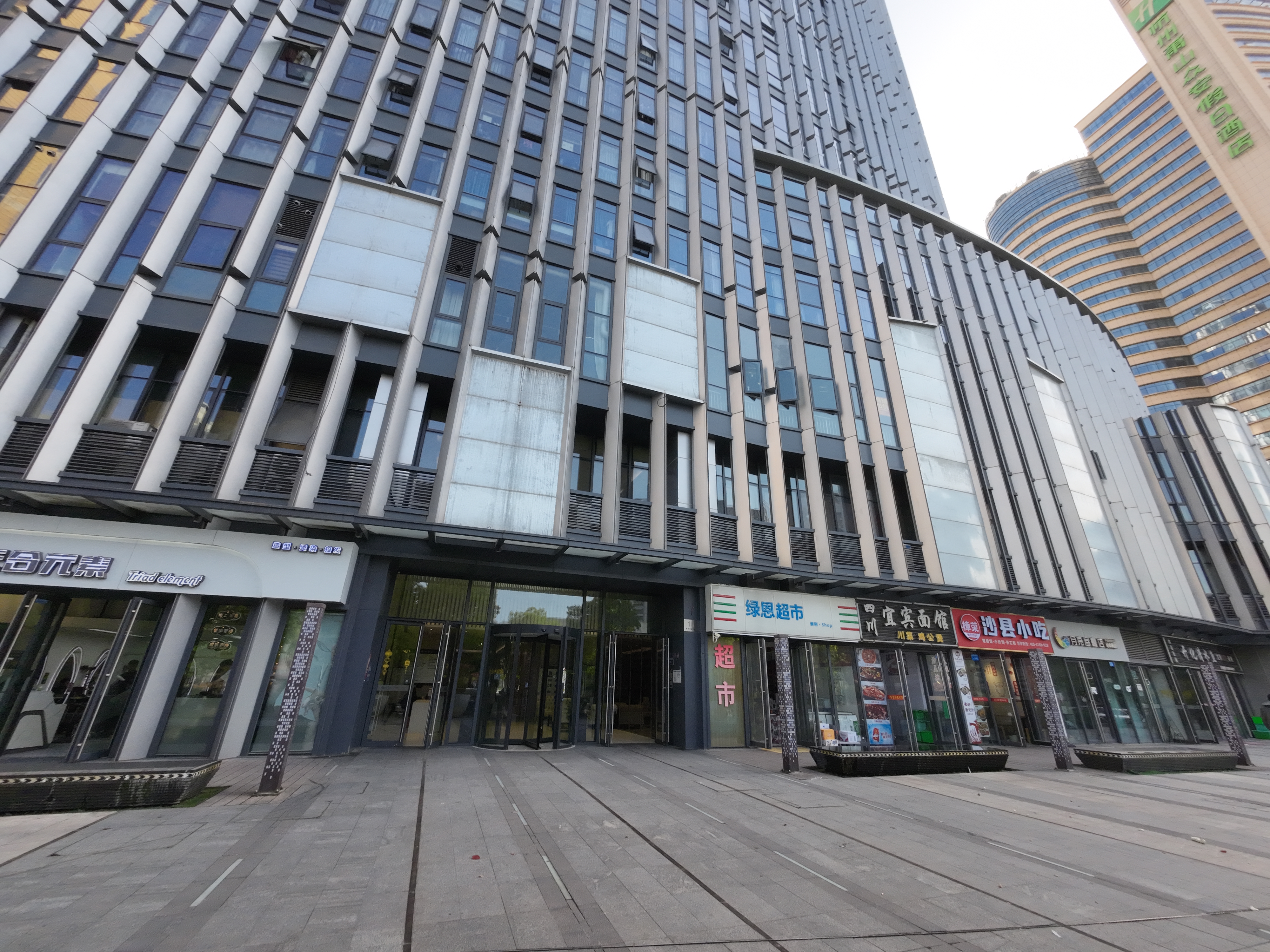 绿众商业中心小区实景 4