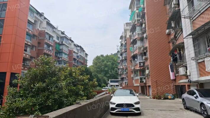 圆通公寓外景图