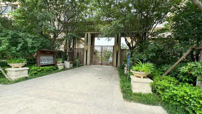 中欧金茂墅二期外景图