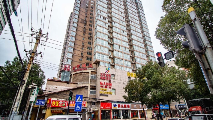 江电大厦外景图