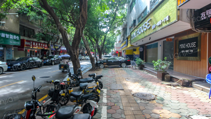 滨江大厦外景图