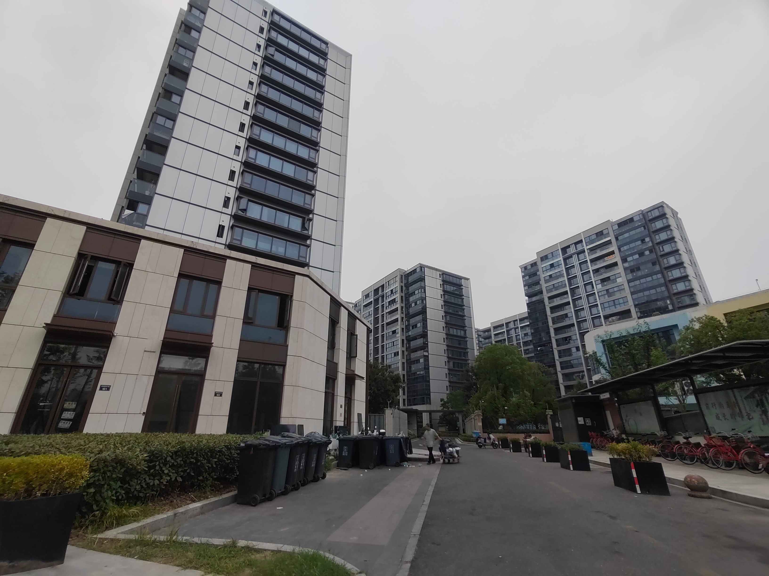 博翠碧蓝湾小区实景 6