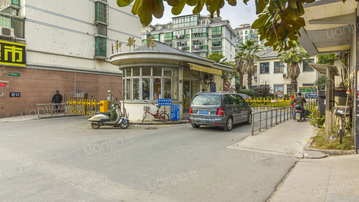 共和新苑外景图