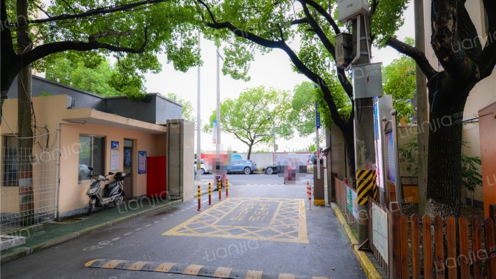 庄南小区外景图