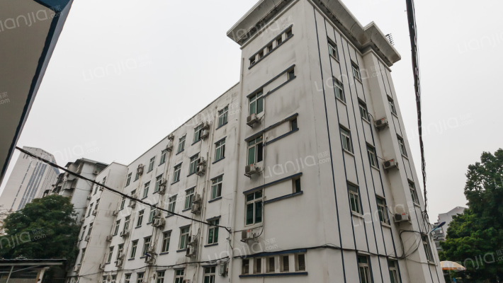 海员路138号大院外景图