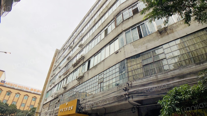 轻工北七街外景图