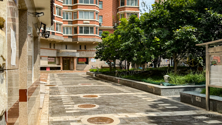 宝轩大厦外景图